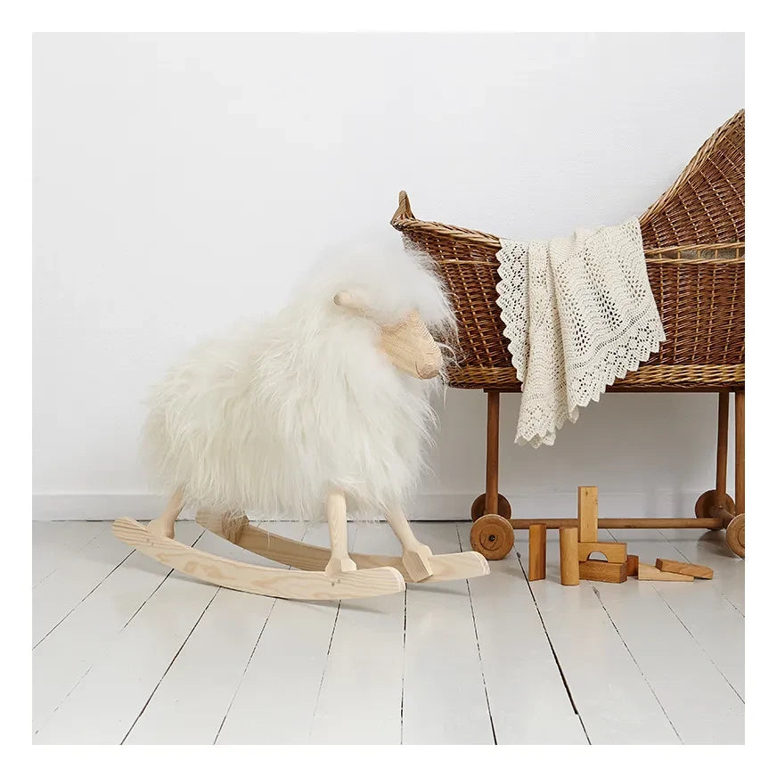Danish Crafts-Povl Kjer - Schaukelndes Schaf | Weiß
