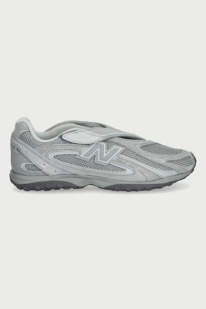 New Balance 204V Kadın Sneaker