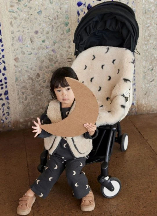 BINIBAMBA - Lammfell für Kinderwagen und Babytragen - Binibamba x Organic Zoo | Moon