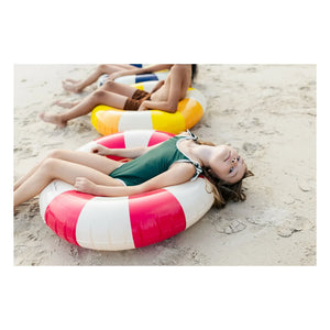 Petites Pommes - Sally Schwimmring | Fuchsia