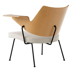 & Tradition - RD8 lounge chair, Robin Day | Hellgrau