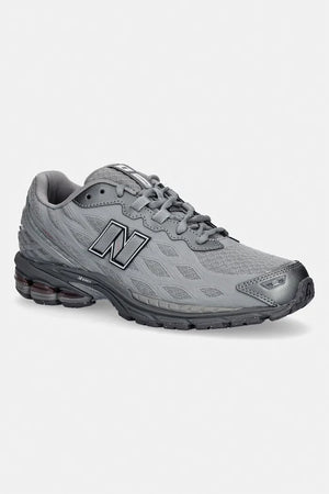New Balance 1906 Sneakers