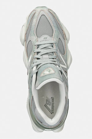New Balance 9060 Kadın Spor Ayakkabı