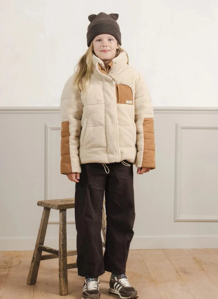Töastie - Aus recyceltem Fleece gefütterte Helix-Daunenjacke | Beige