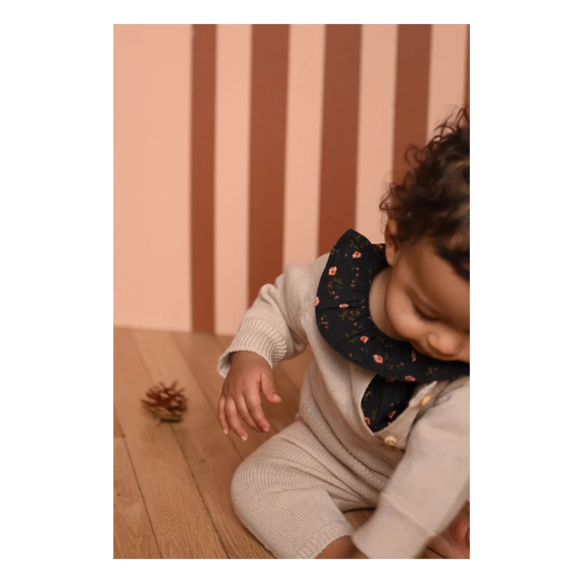 Lililotte - Viktorianische Wollstrickjacke | Beige