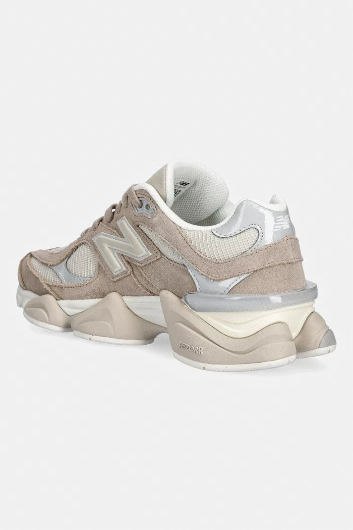 New Balance 9060 Kadın Spor Ayakkabı