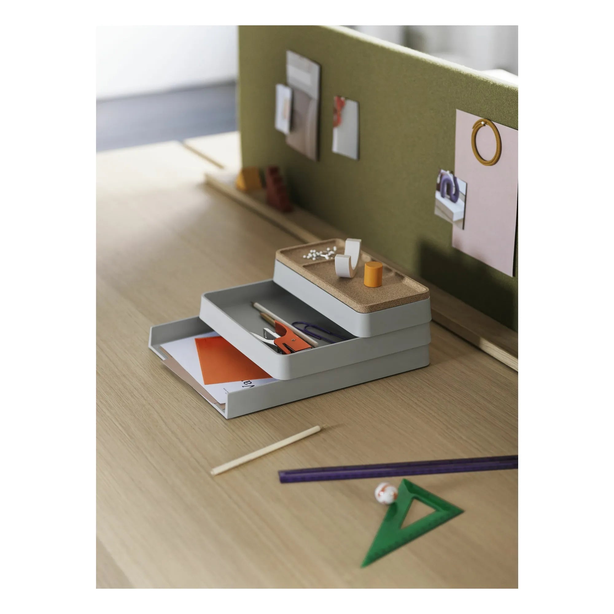 Muuto - Anpassbare Desktop-Aufbewahrung | Grau