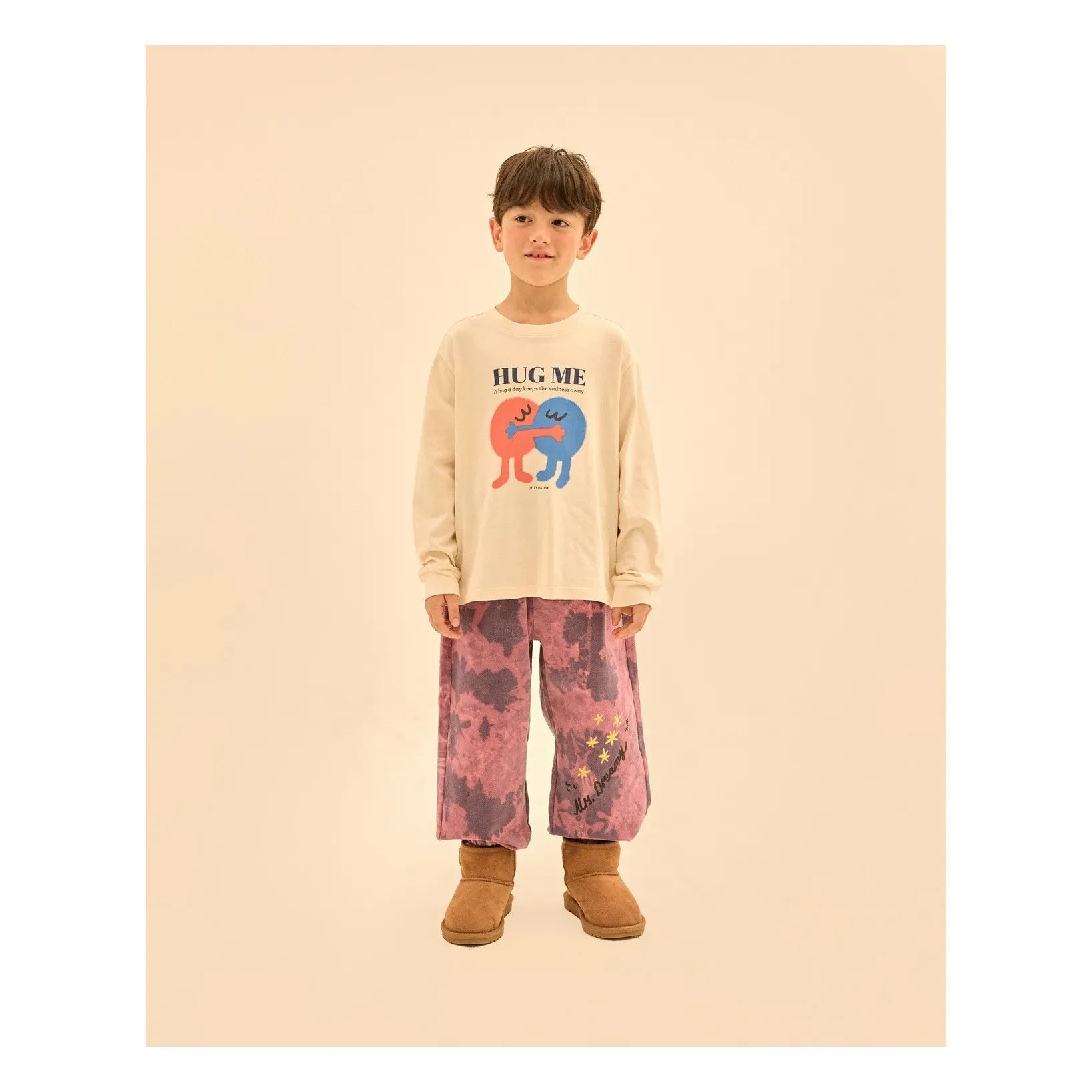 Jelly Mallow - "Hug Me" T-Shirt | Ecru