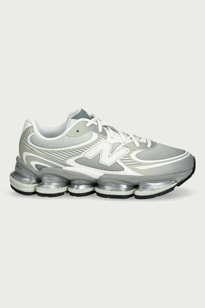 New Balance 2000 Kadın Spor Ayakkabı