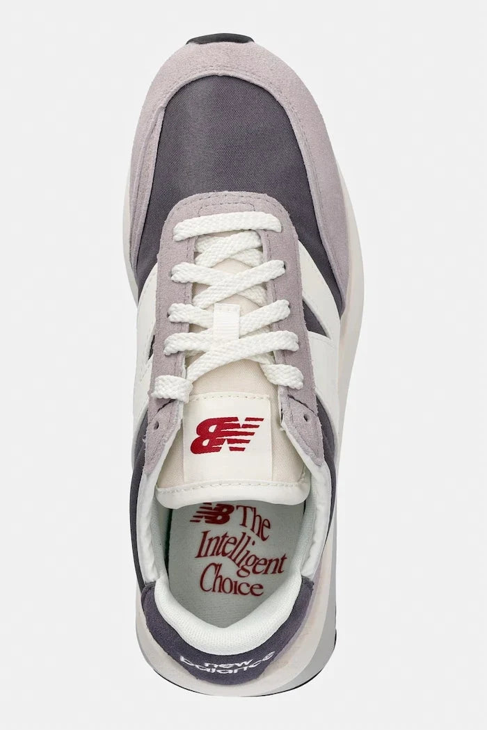 New Balance 370 spor ayakkabı
