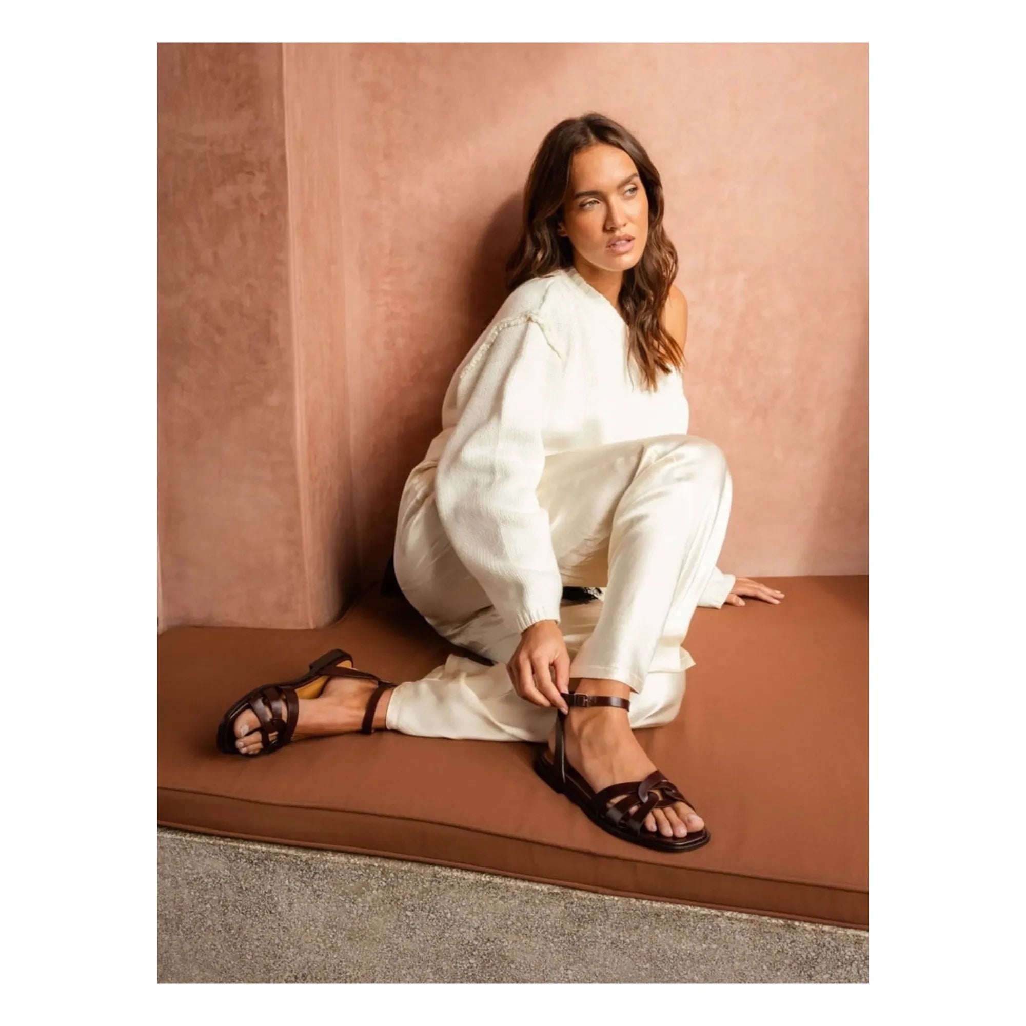 Bobbies - Hanaé Ledersandalen | Kaffee