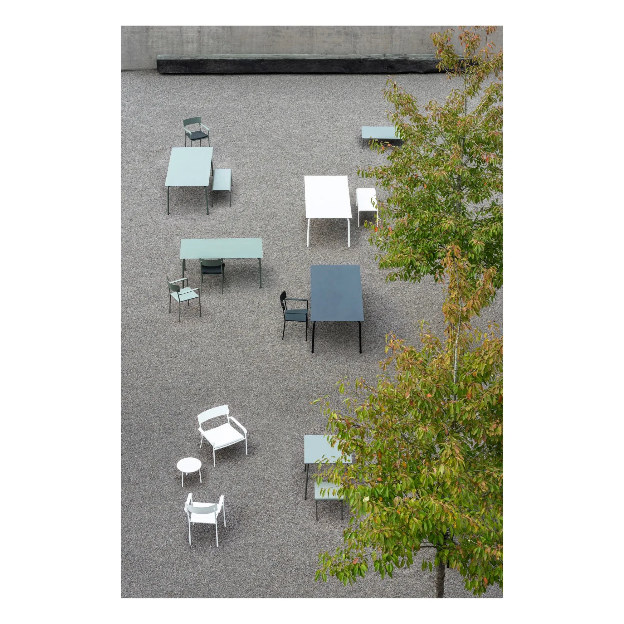 Serax - August Outdoor-Esstisch | Eukalyptus