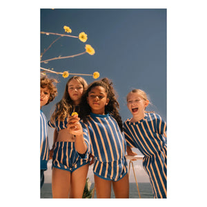 We Are Kids - Bree Gestreiftes Bio-Baumwoll Crop T-Shirt | Blau