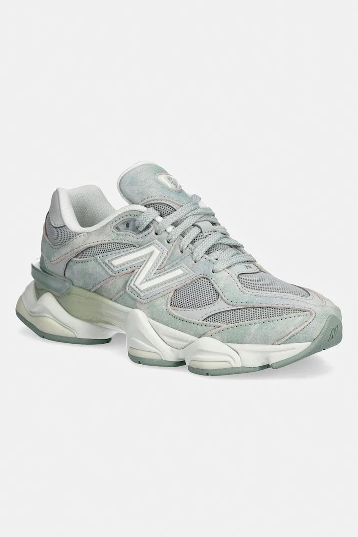 New Balance 9060 Kadın Spor Ayakkabı