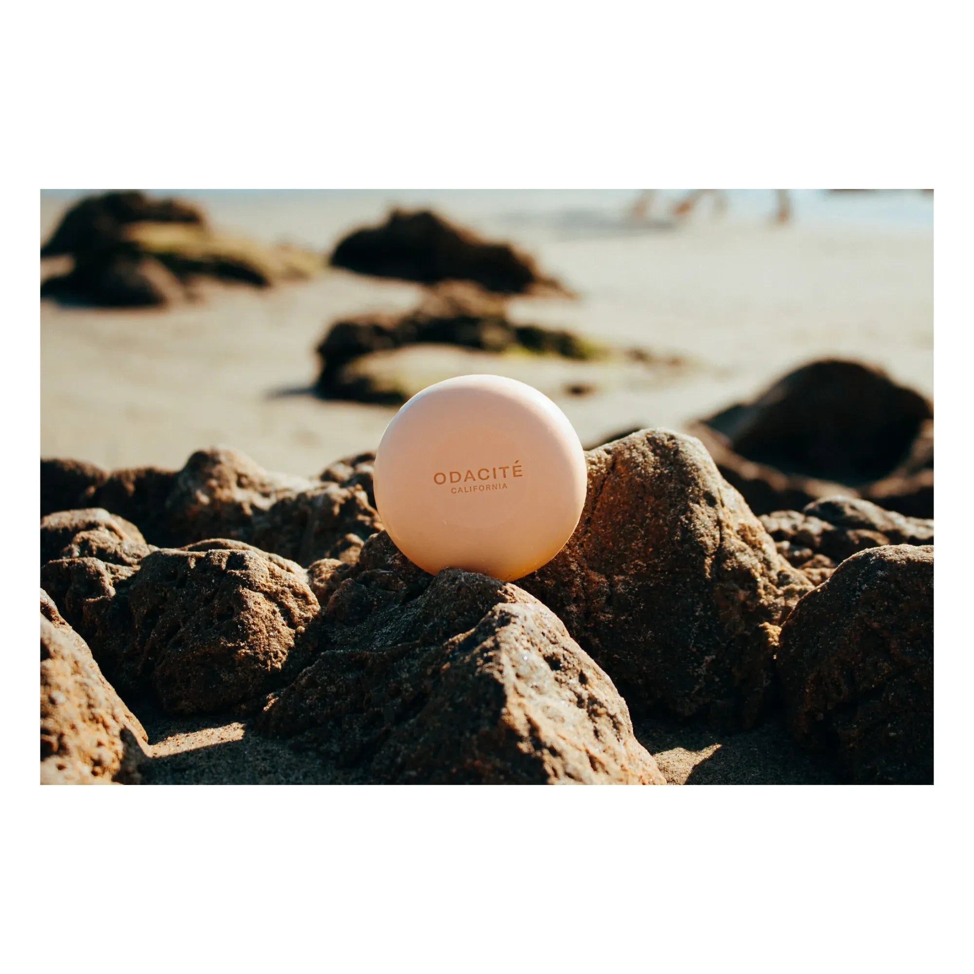 Odacité - Argan ve Hindistan Cevizi Katı Şampuan 552M - 105 g