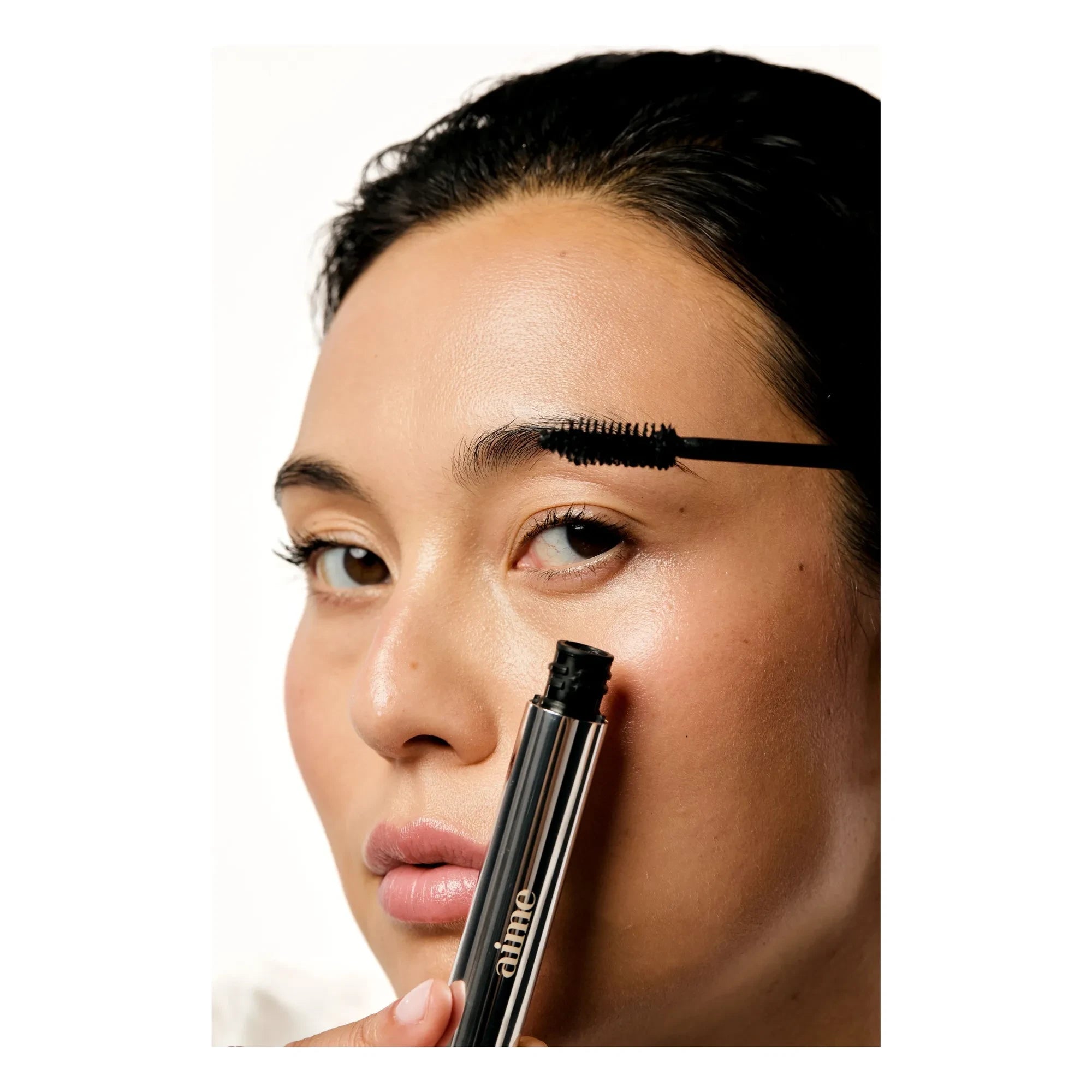 AIME - Mascara Wimpernpflege und Volumen | Schwarz