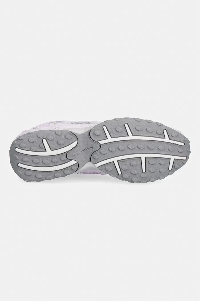 New Balance 204 Süet Spor Ayakkabı