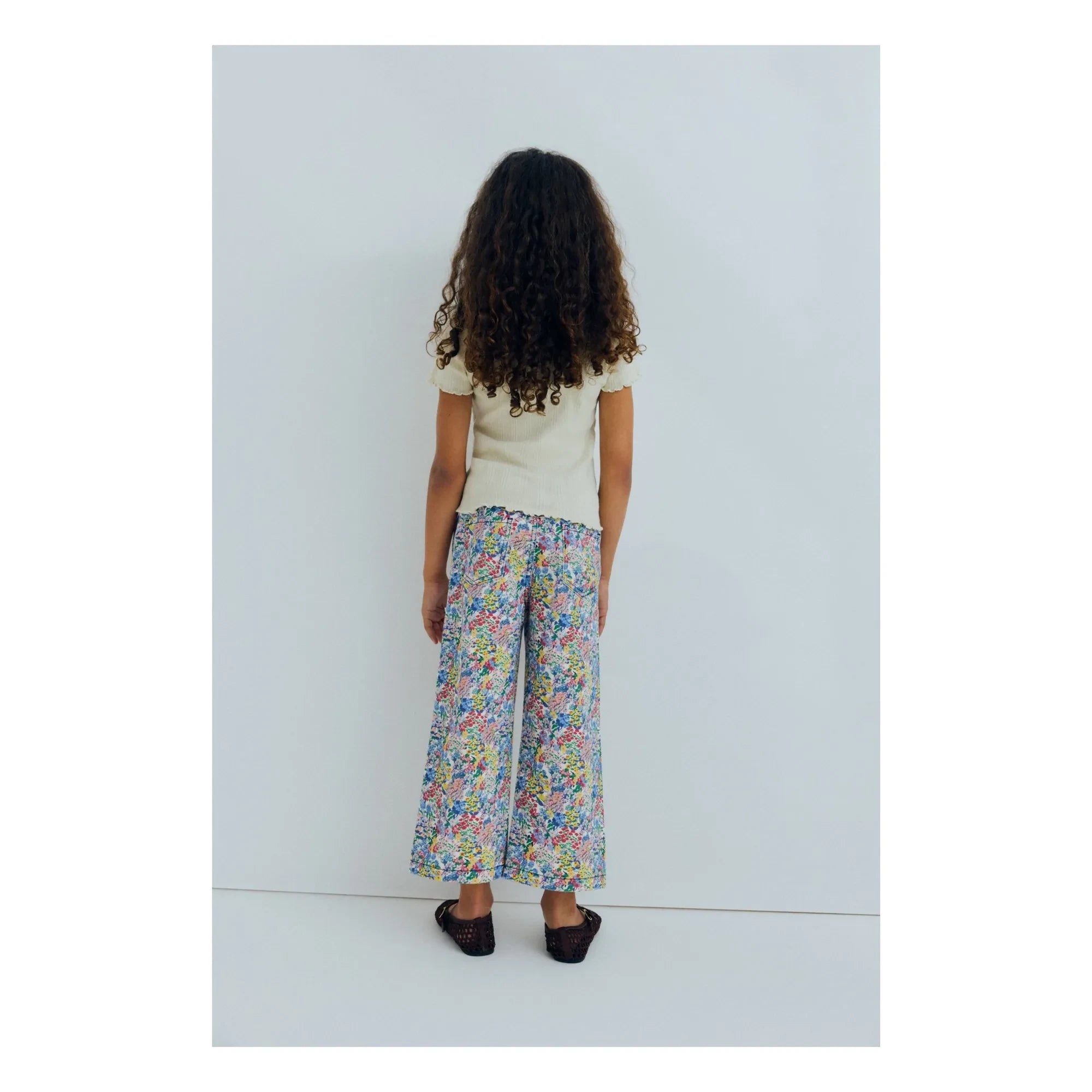 Die neue Gesellschaft - Jean Lily Fleuri | Blau