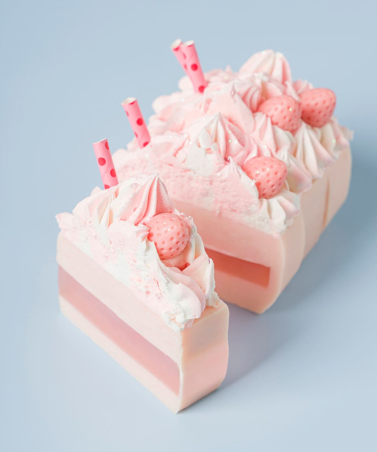 Baveal – Cake Art Pasta Dilimi Tasarımlı Nemlendiricili El ve Vucüt Sabunu - Dinossi