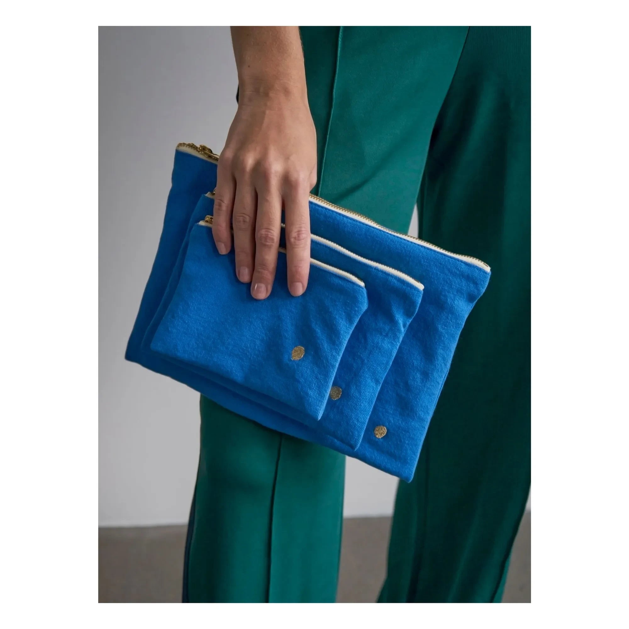 Das Tüpfelchen auf dem i - Iona Clutch-Tasche | Elektrisches Blau