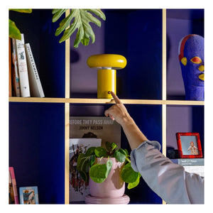 &Klevering - Glimpse tragbare Lampe | Gelb