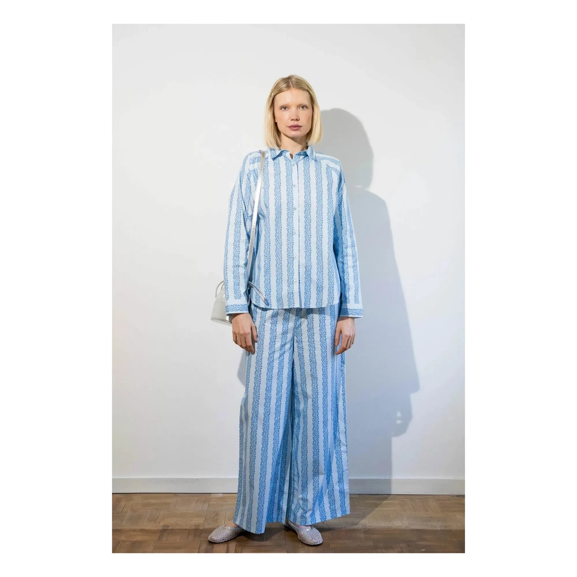 The Tiny Big Sister - Geblümte Hose | Blau