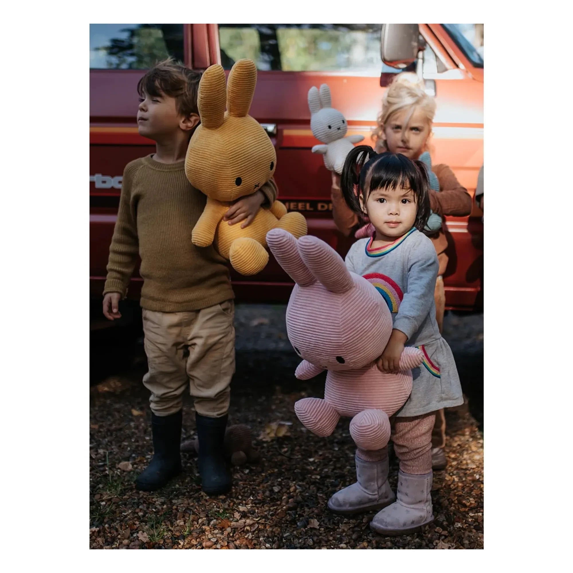 Bon Ton Toys - MIFFY - Miffy Plüschtier aus Cordstoff | Pink