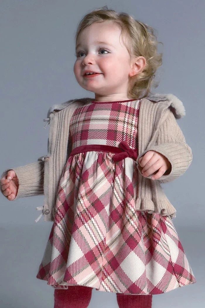 Mayoral ausgestelltes Kleid