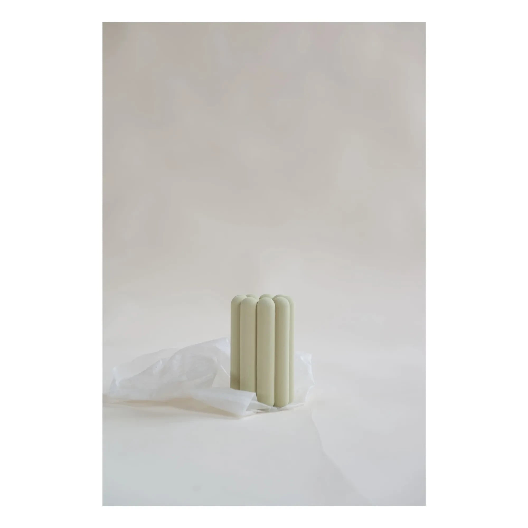 Schneid Studio - Stucco 3 Keramik-Hängeleuchte | Pistaziengrün