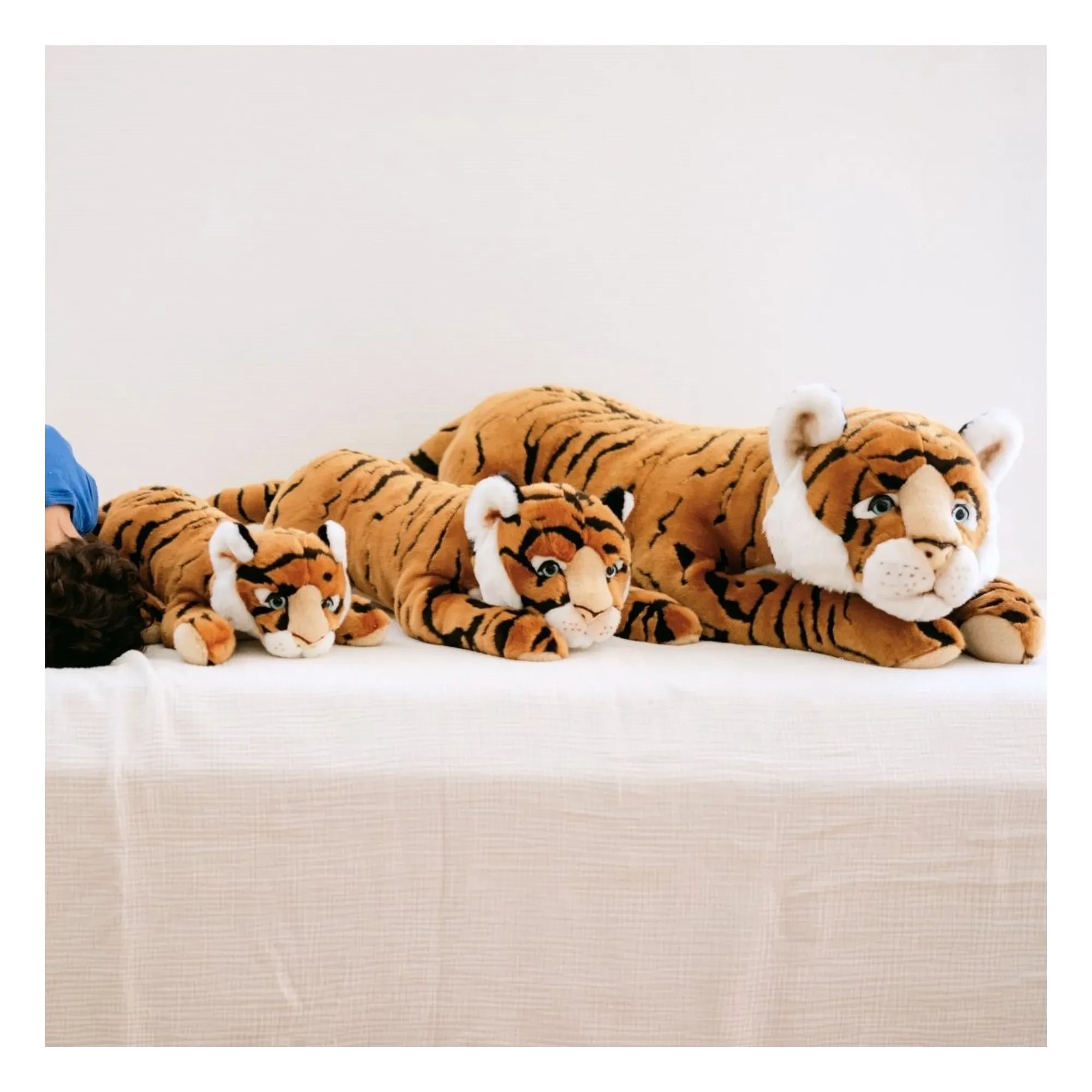 La Pelucherie - César Tiger peluş 35 cm | Turuncu