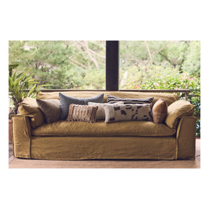 HKliving - Nomad 3-Sitzer Leinen Sofa | Ocker
