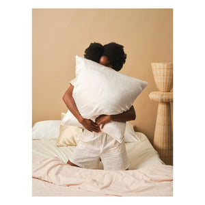 Emily's Pillow - Beyaz dut ipek yastık kılıfı