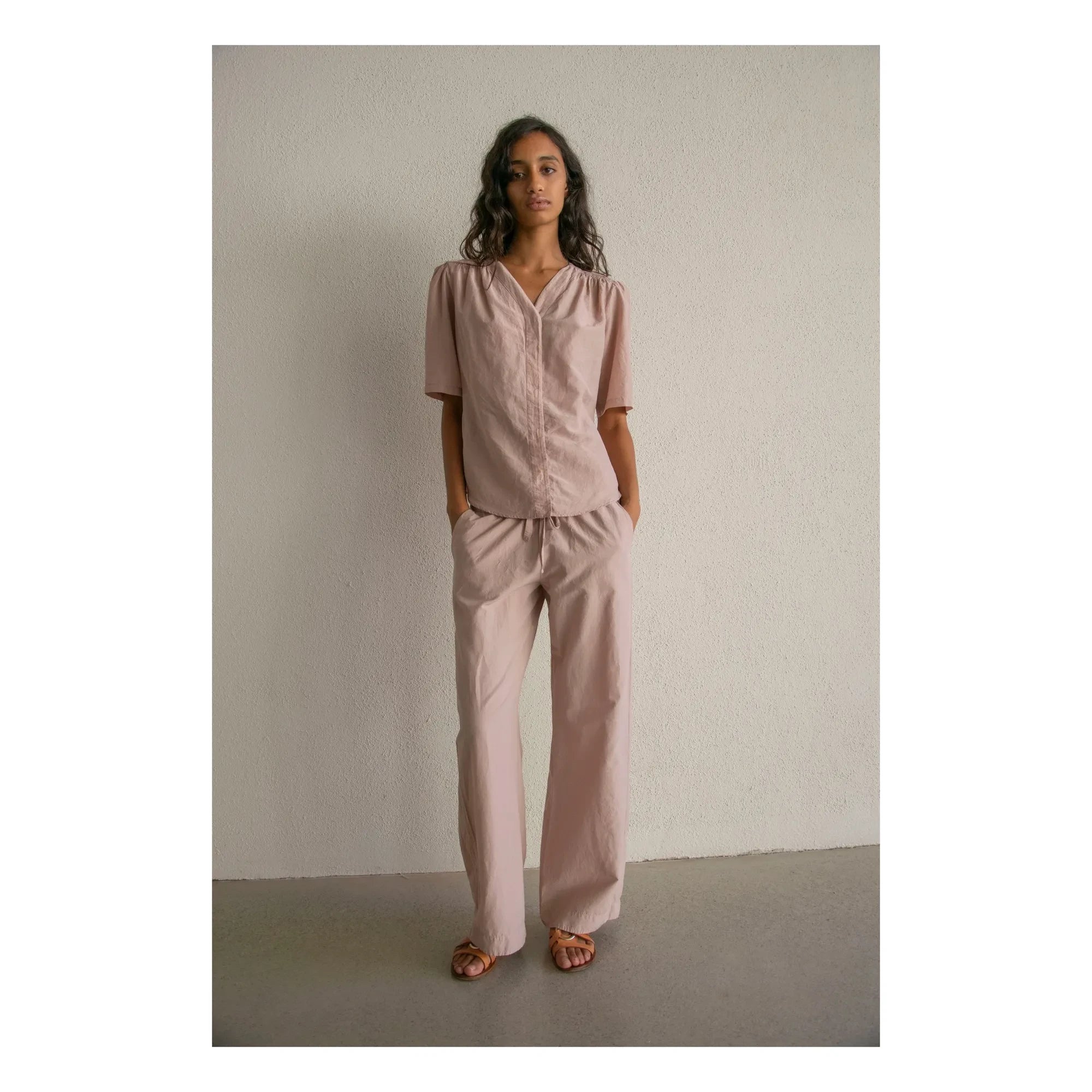 THEAVANT - Carine Poplin-Bluse aus Seide und Baumwolle | Beige