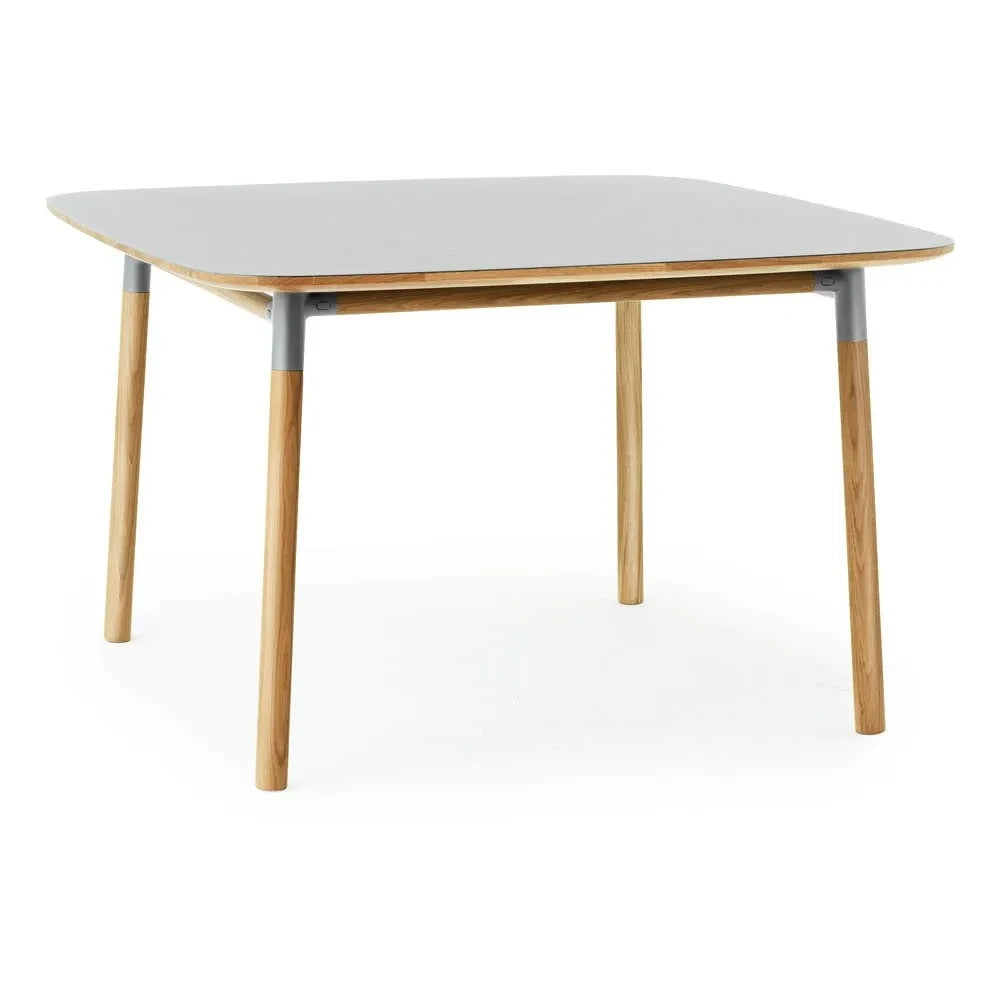 Normann Copenhagen - Form Quadratischer Tisch 120x120 cm | Grau
