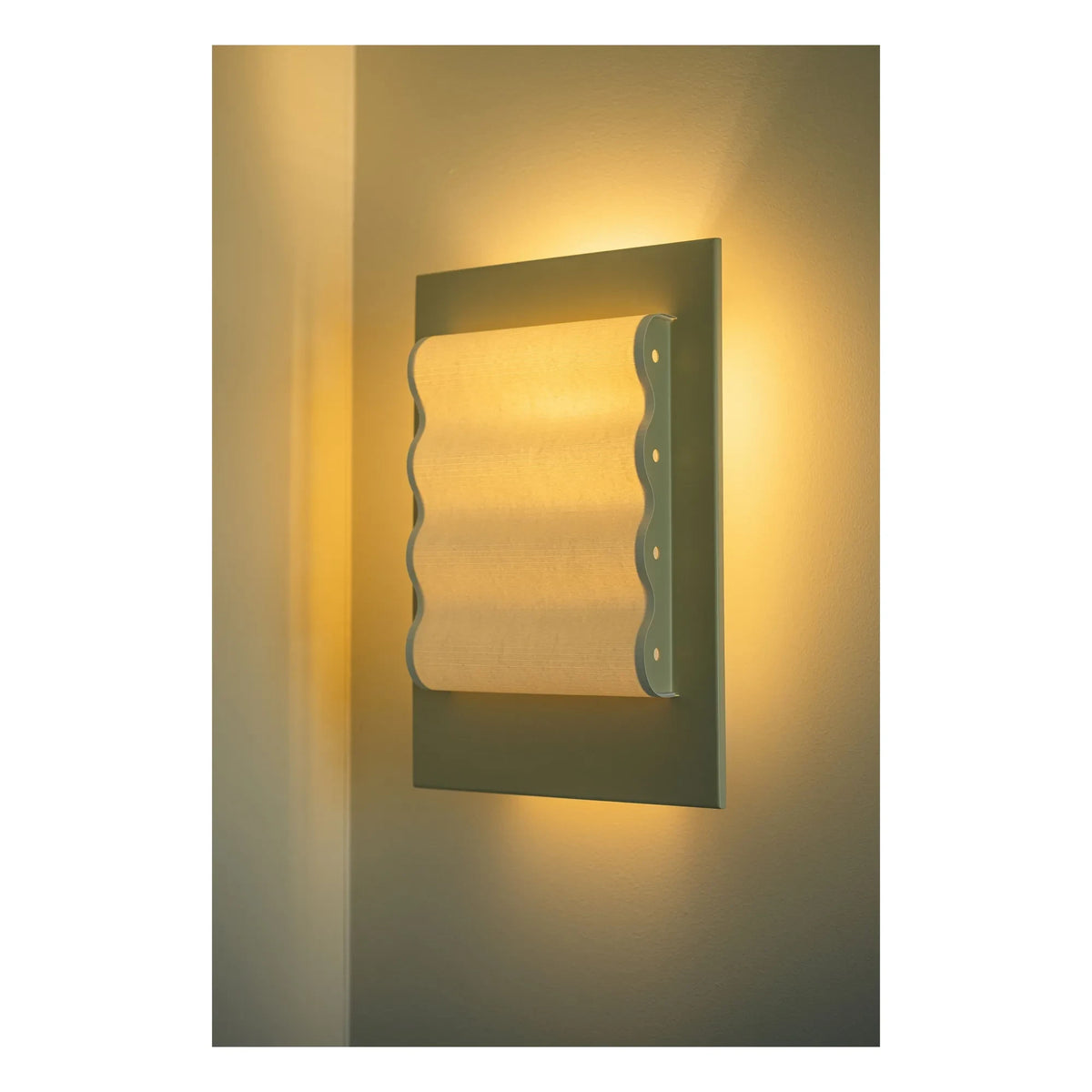 Violaine d'Harcourt - Frame Wave Wandleuchte | Silber