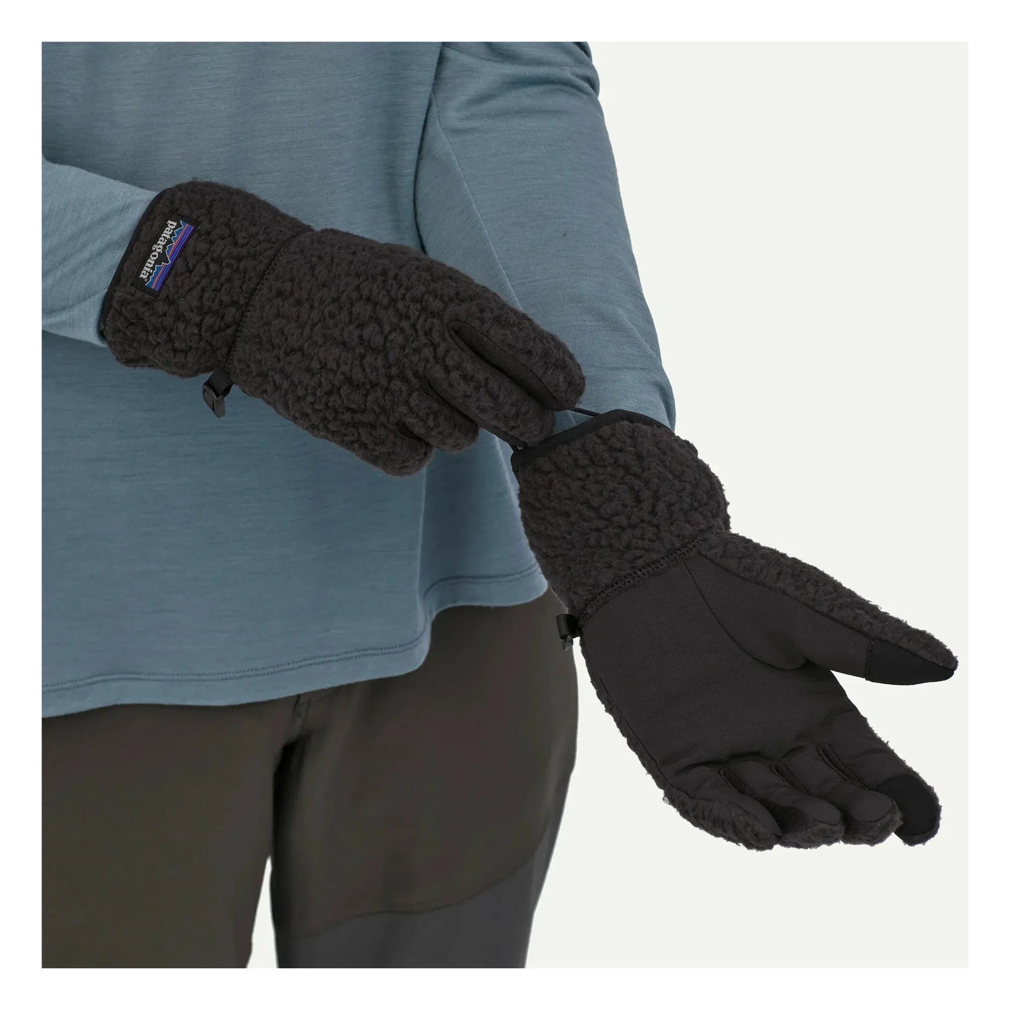 Patagonia – Retro Pile Handschuhe aus recycelten Fasern | Schwarz