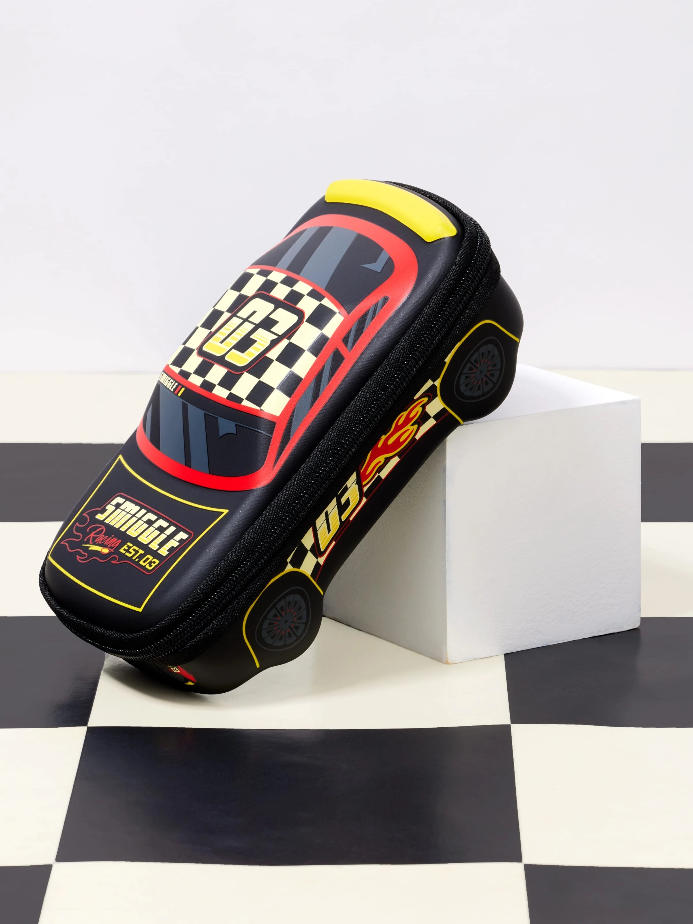 Smiggle - Pit Stop Araba Temalı Hardtop Kalem Kutusu