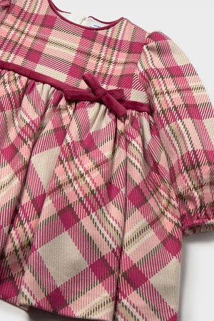 Mayoral ausgestelltes Kleid