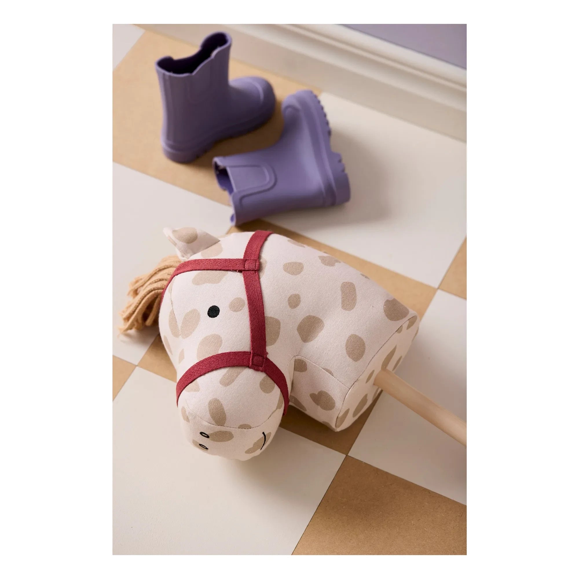 Kid's Concept - Dotty Stockpferd