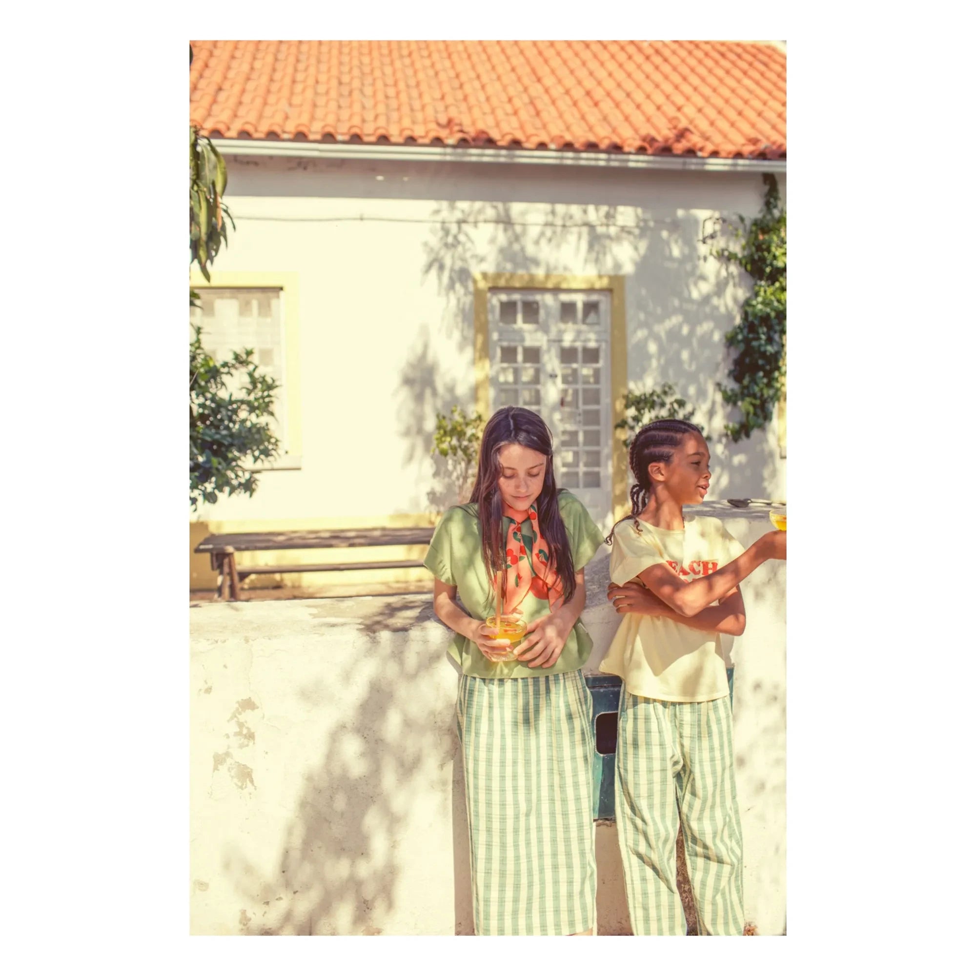 Piupiuchick - T-Shirt „Strandbar“ | Gelb
