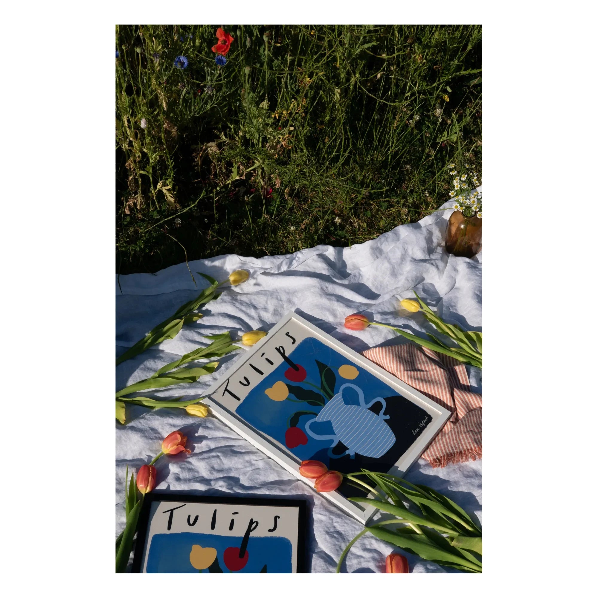 Rose England - Lale Poster | Mavi