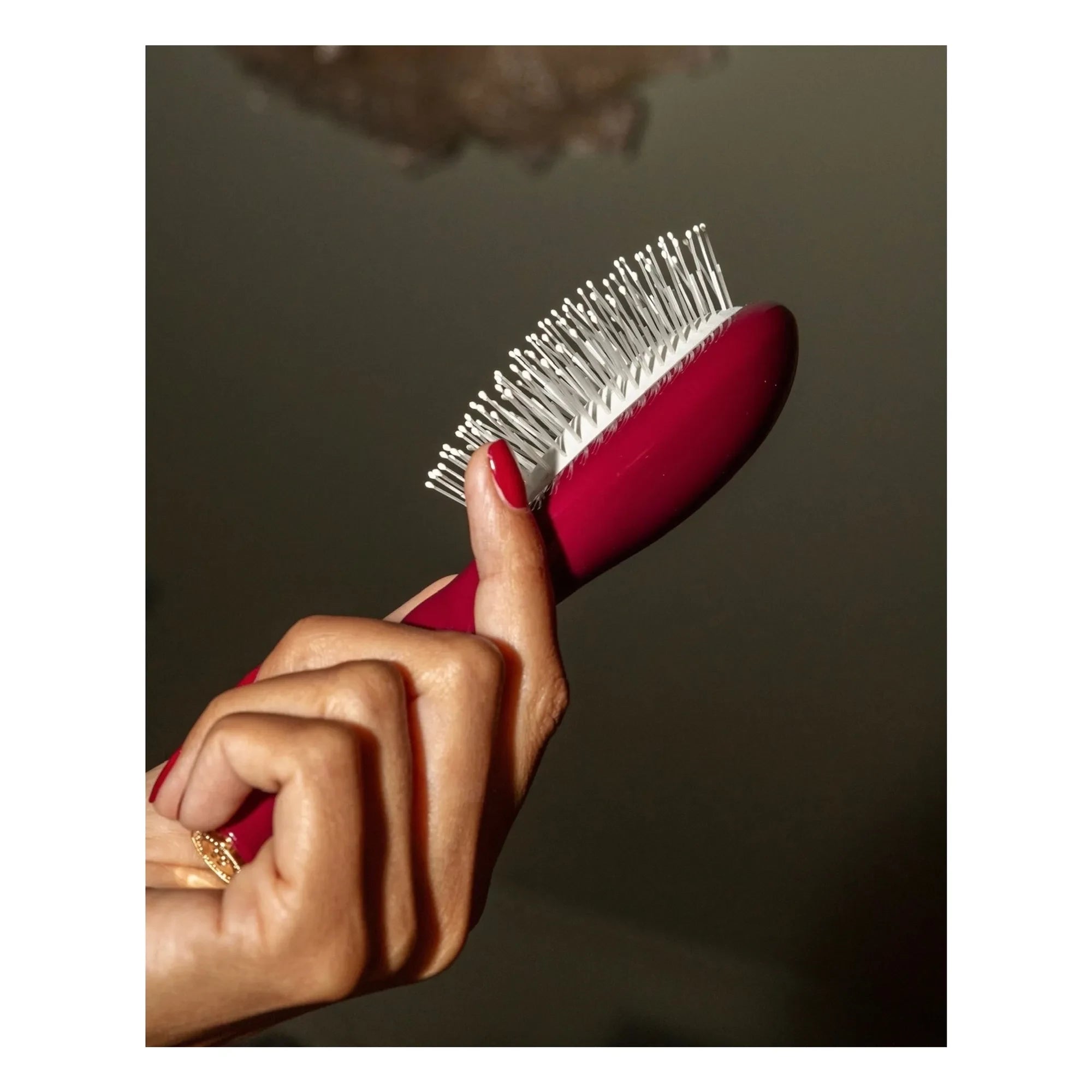 La Bonne Brosse - La Petite Brosse La Miracle N°4 - Entwirrend und Revitalisierend | Kirschrot