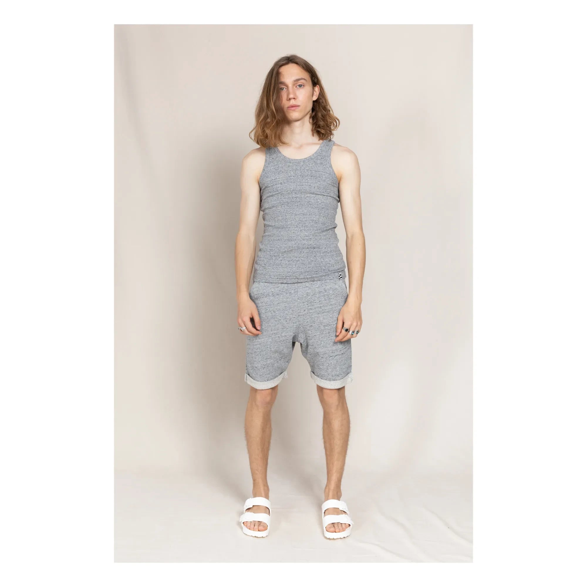 Finger in the nose - Yard Bermuda Shorts | Hellgrau