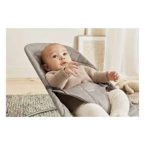 BabyBjörn - Bliss gesteppte Baumwollwippe | Sand