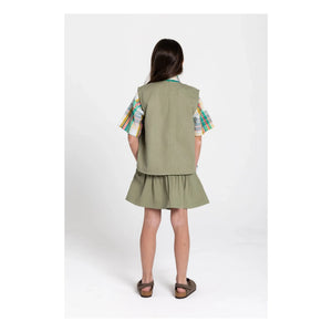 Hundred Pieces – Kaya Fleurie Rock | Mandelgrün