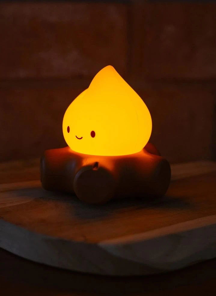 Mary's - Holzflammender Nachttischlampe | Braun