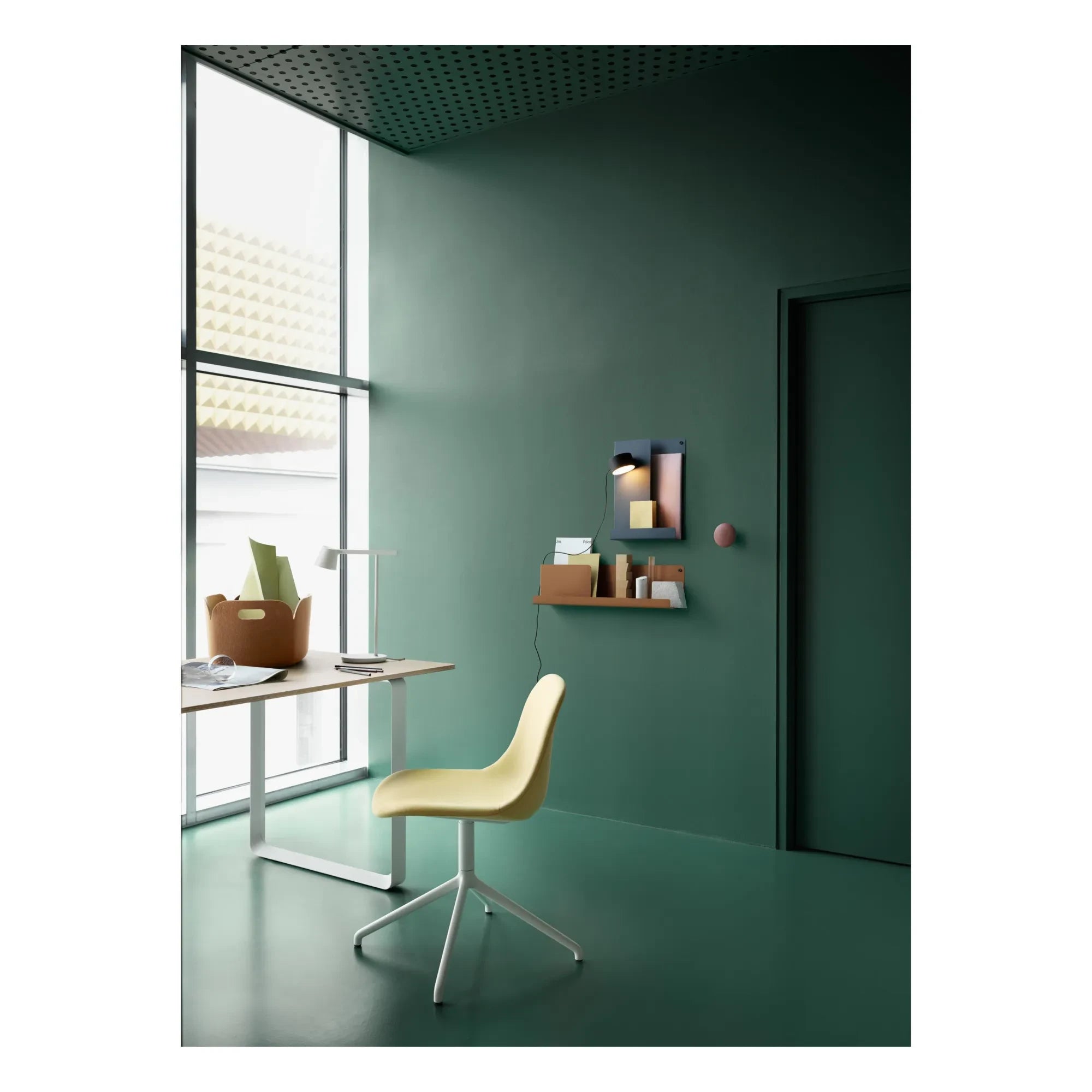 Muuto - Post Wandleuchte | Schwarz