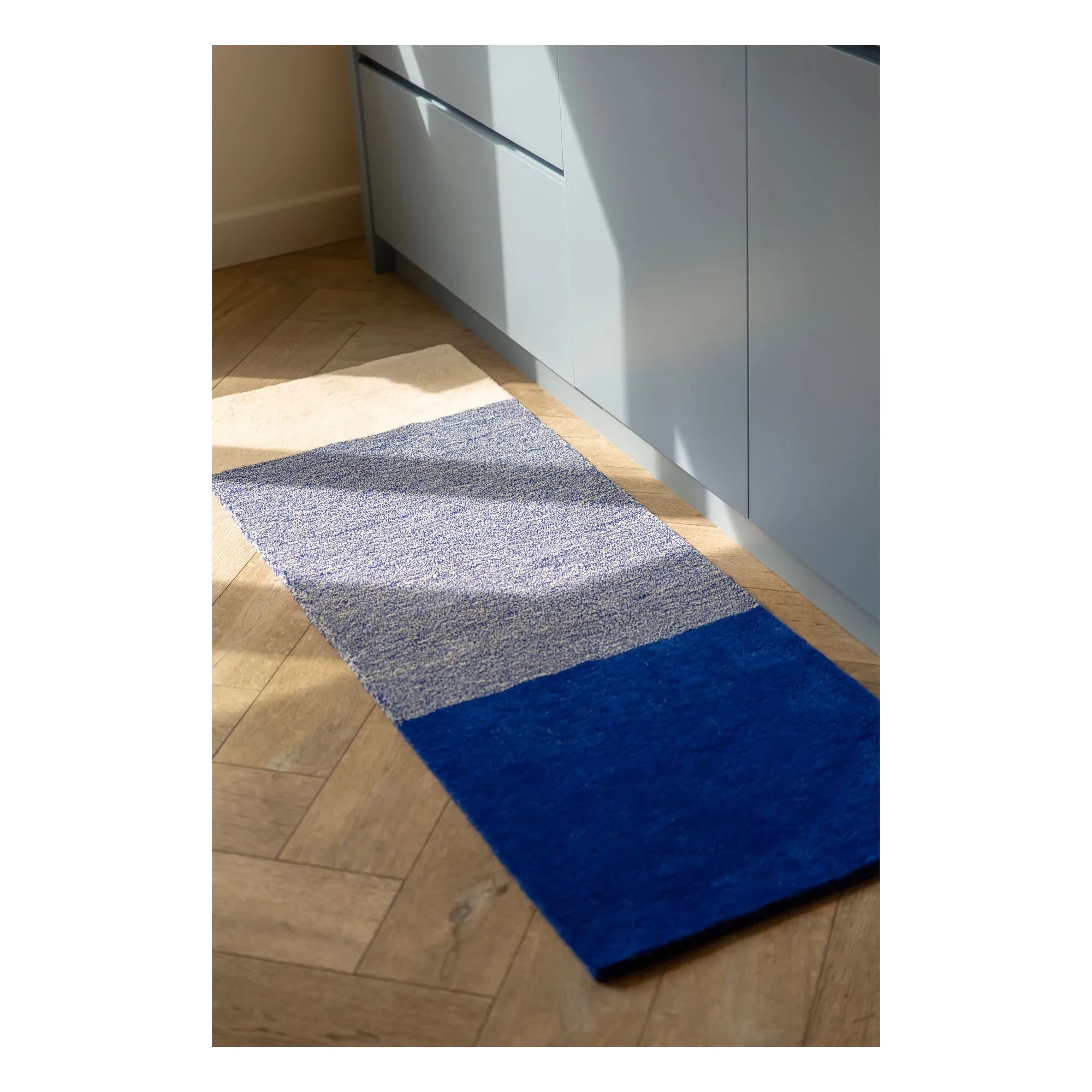 Suite 702 - Wollteppiche | Blau