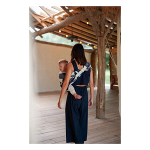 Mama Hangs - Carry & Walk Babytrage | Indigo
