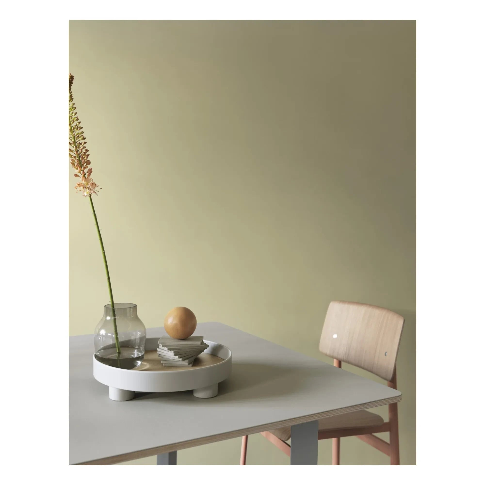 Muuto - Platform Tablett | Grau